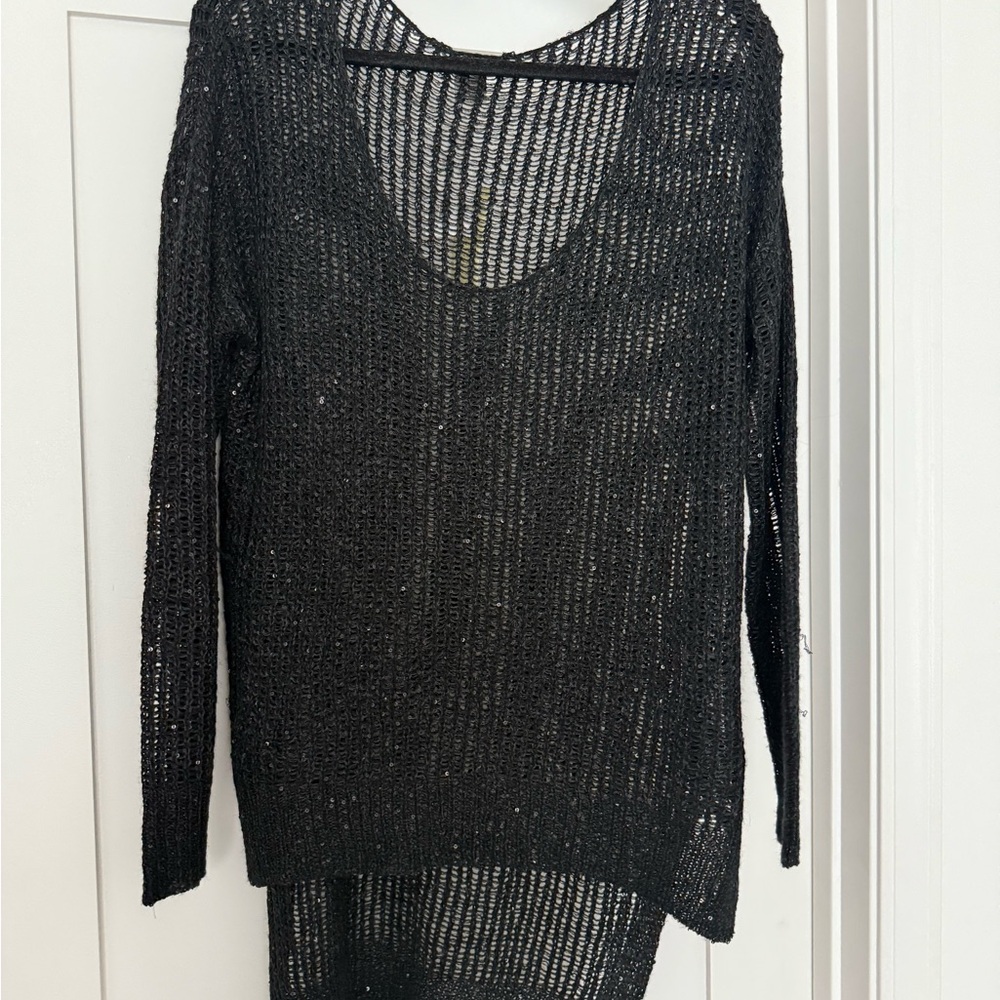 Black Open-Knit Scoop Neck Sweater -